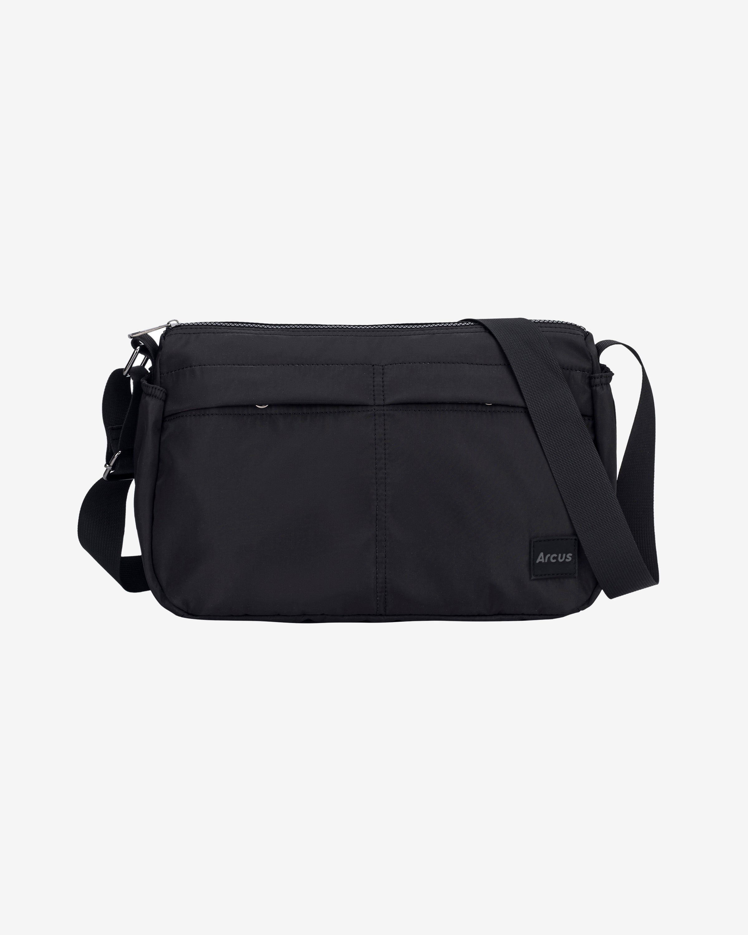 MESSENGER BAG - BLACK